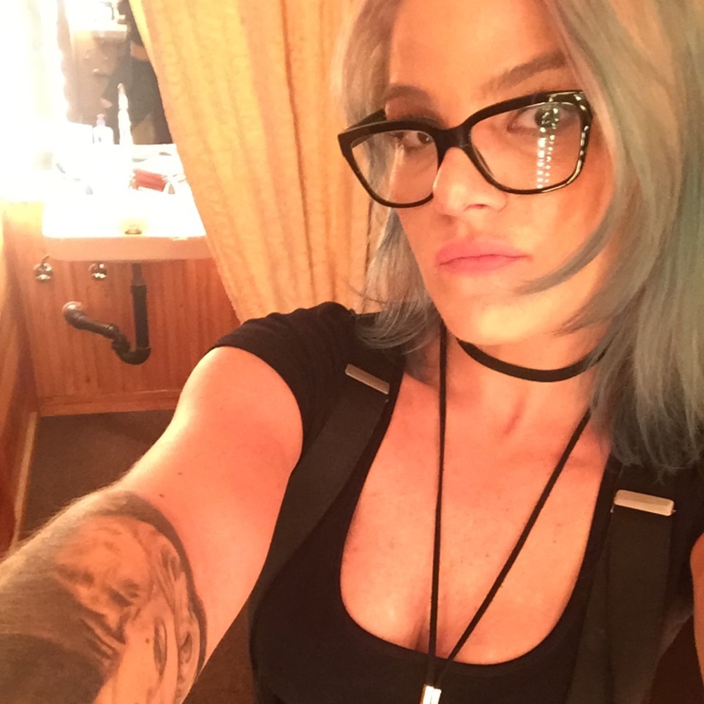 Meet your Posher, Megan